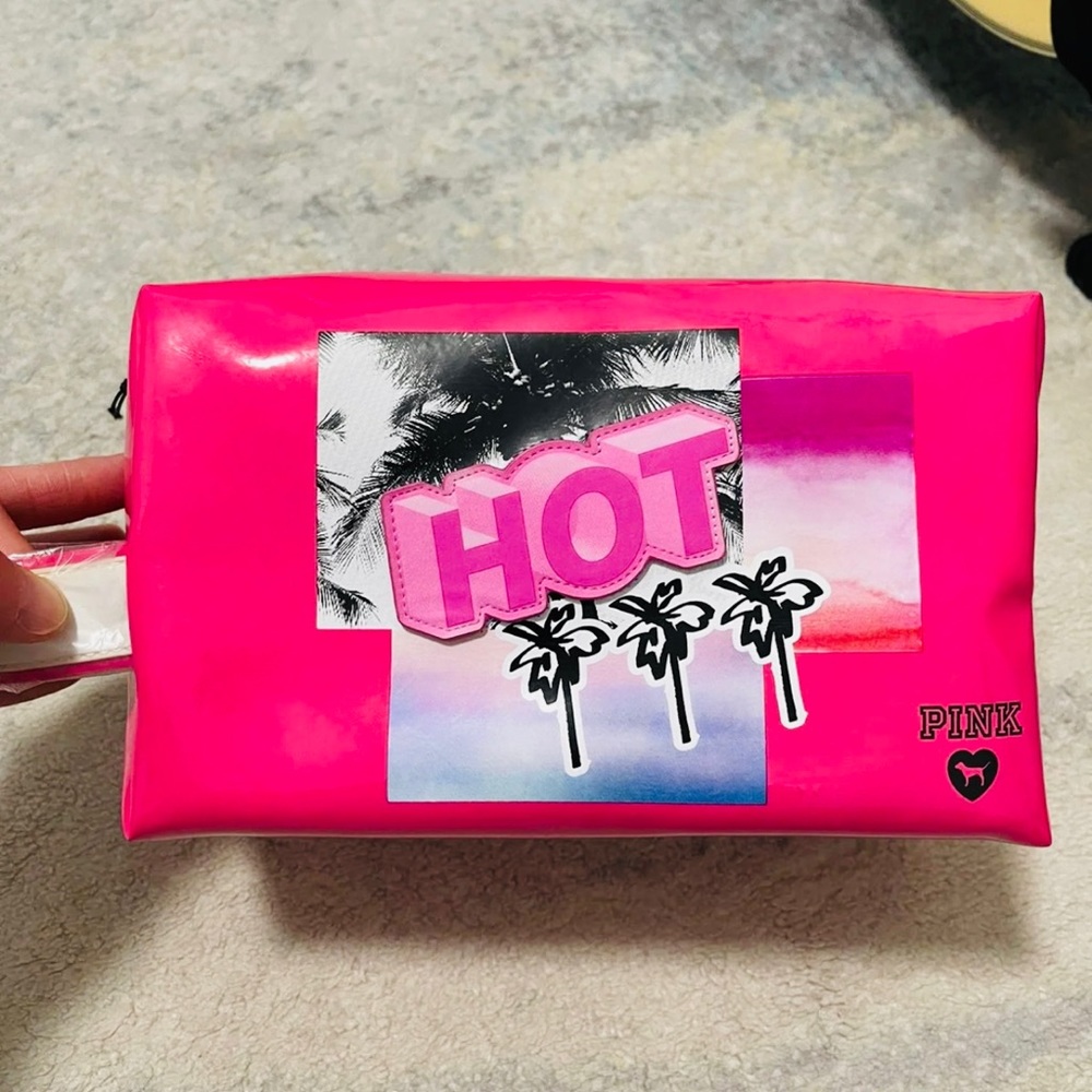 NWT Victoria's Secret Pink HOT Large Cosmetic Bag/Make Up Case Pink Multicolor